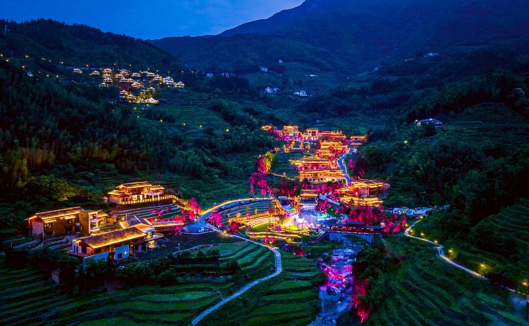Yuanshan Homestay in Taoyuan Terraced Fields