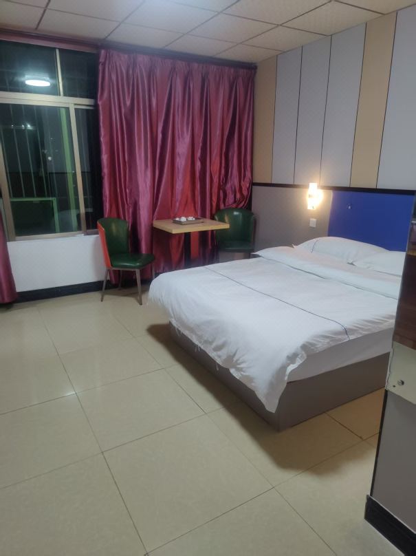Puning Jinfeng Apartment