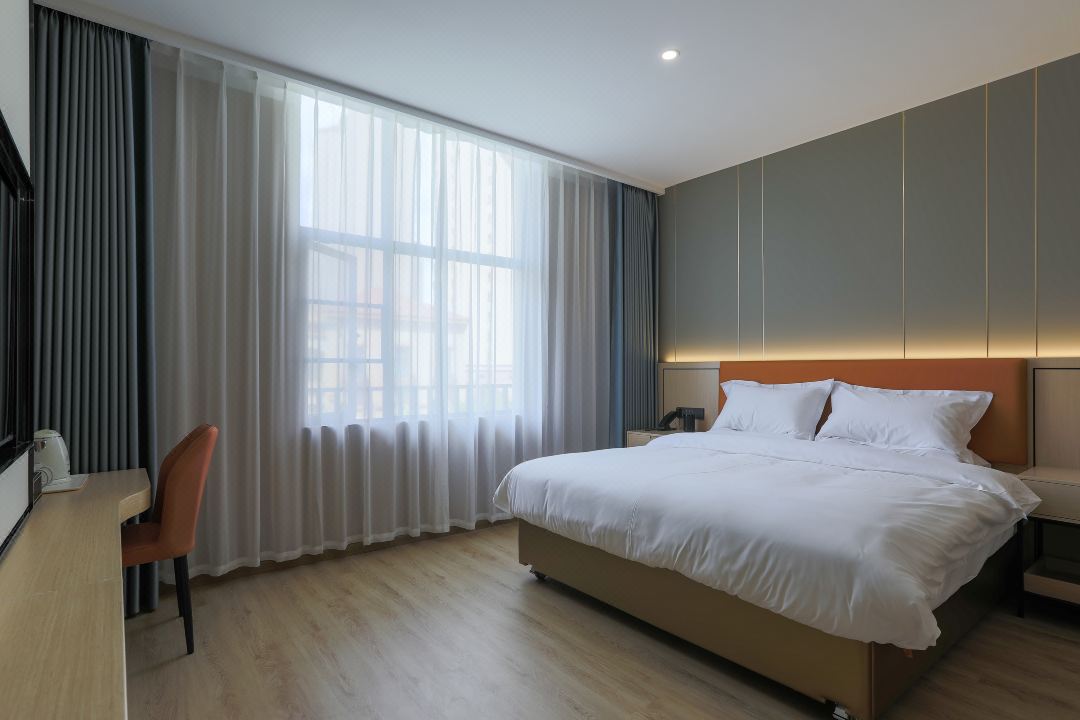 Xiangni Hotel (Xiangyang East Railway Station Dongjin Minfa Century Plaza Branch)