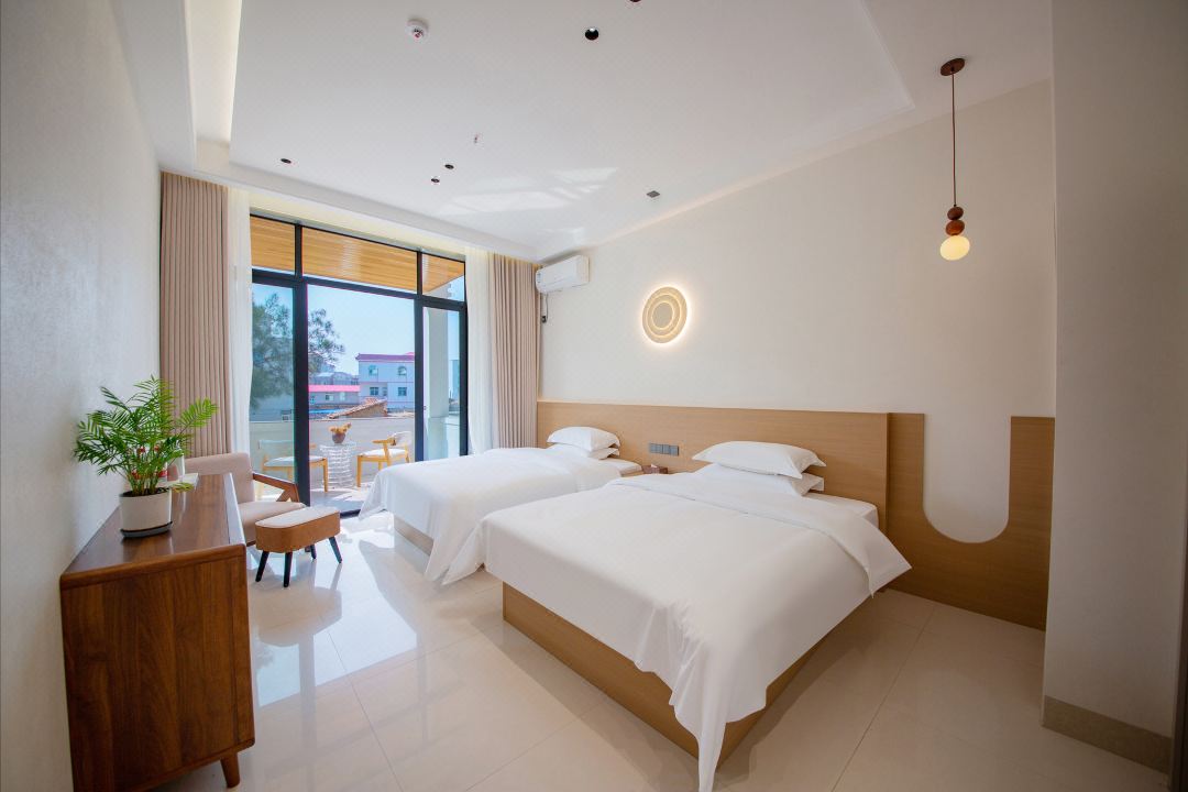 Zuohai Youshe Hotel