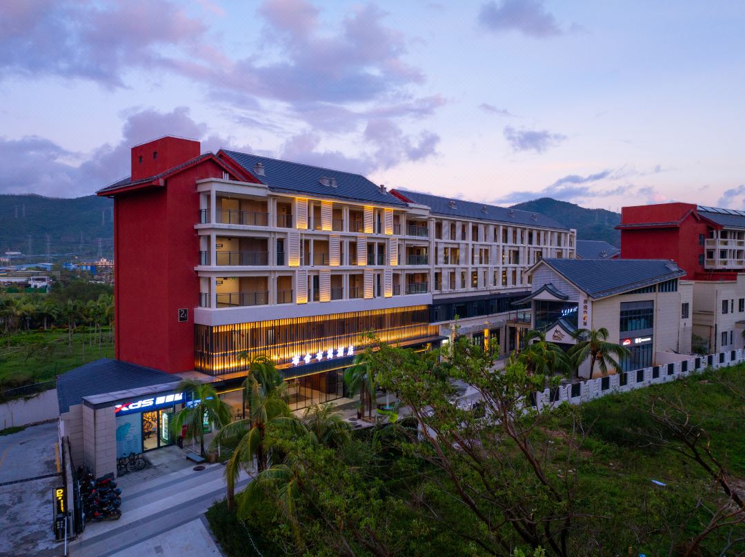 Sanya Bushbushli Resort (Yalong Bay Tropical Paradise Forest Park Branch)