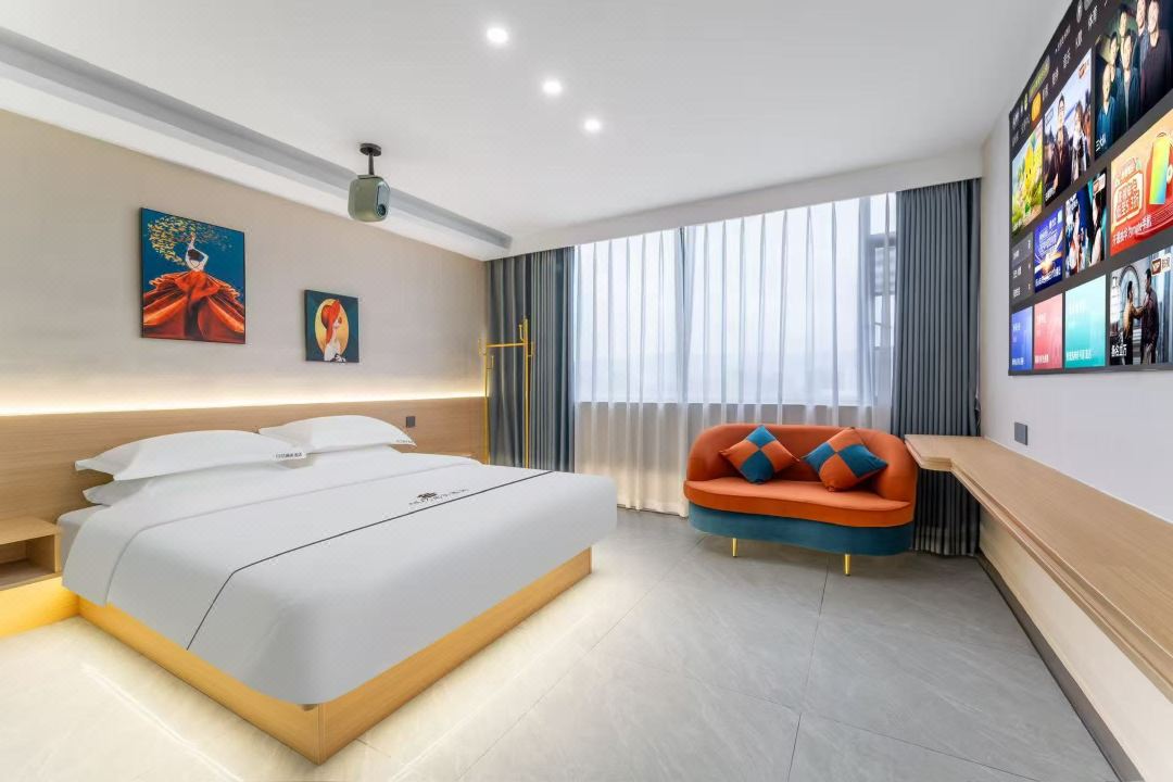 Anning Chuangyi Business Hotel