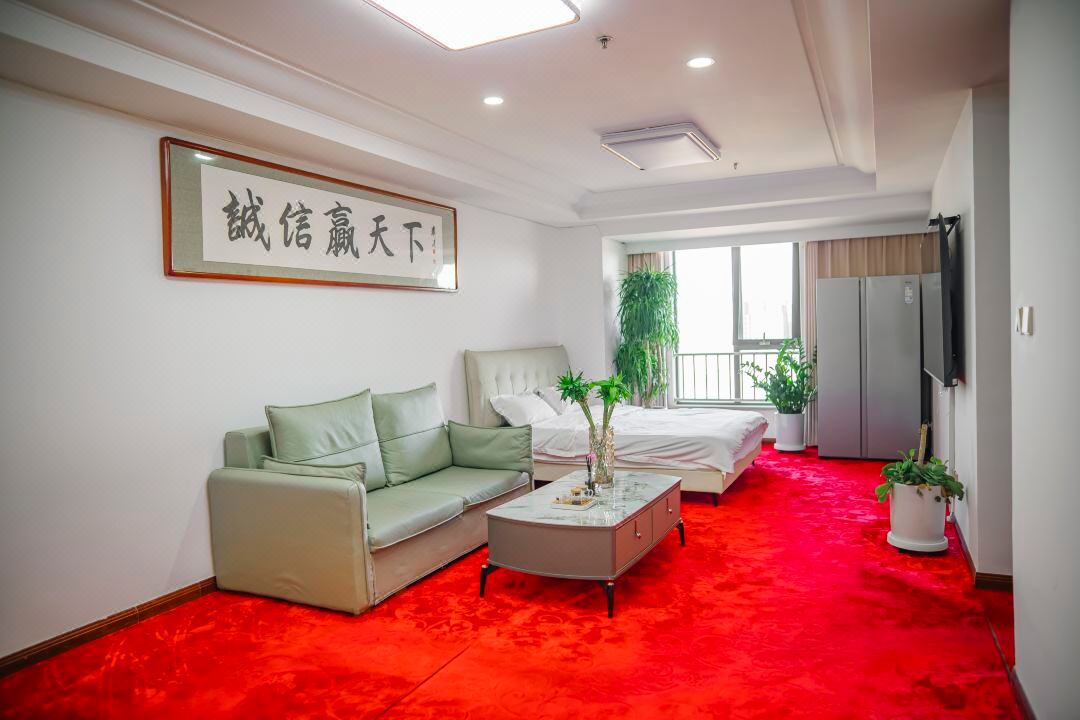 Liangying Star Homestay (Zhenhua Plaza)