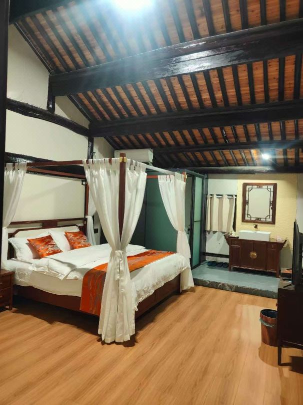 Hangzhou Fuyang Laozhaimen Homestay