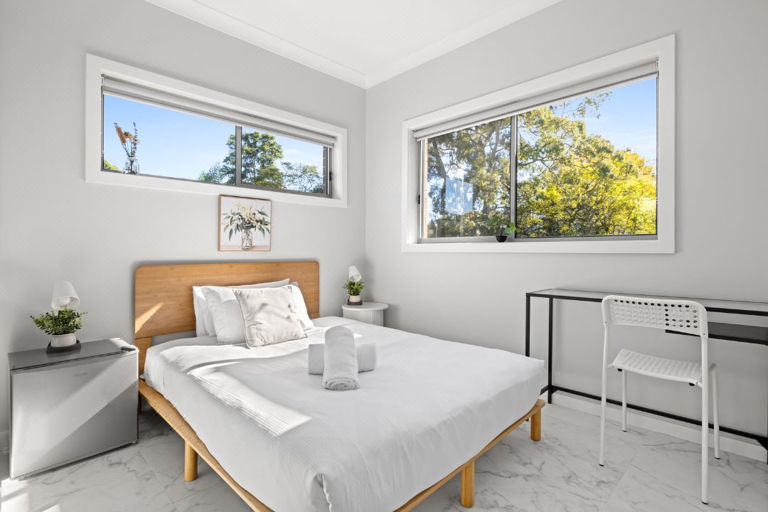Comfortable Rooms Near Top Ryde City Shops & Transport