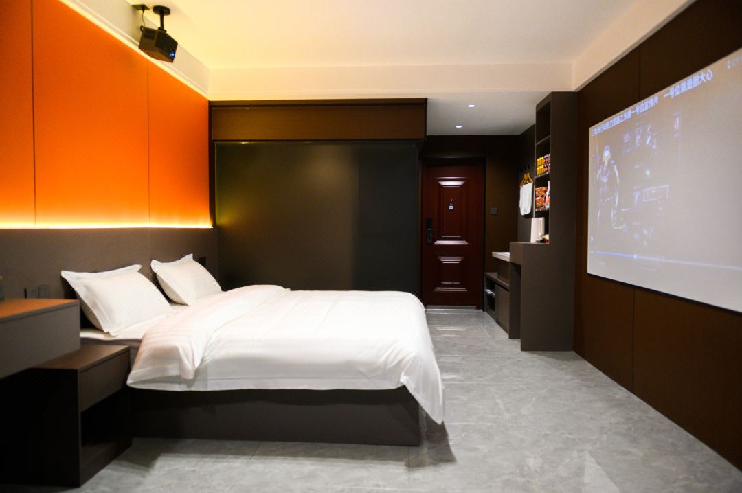 Yuncheng L E-Sports Hotel (Xinghe Plaza)