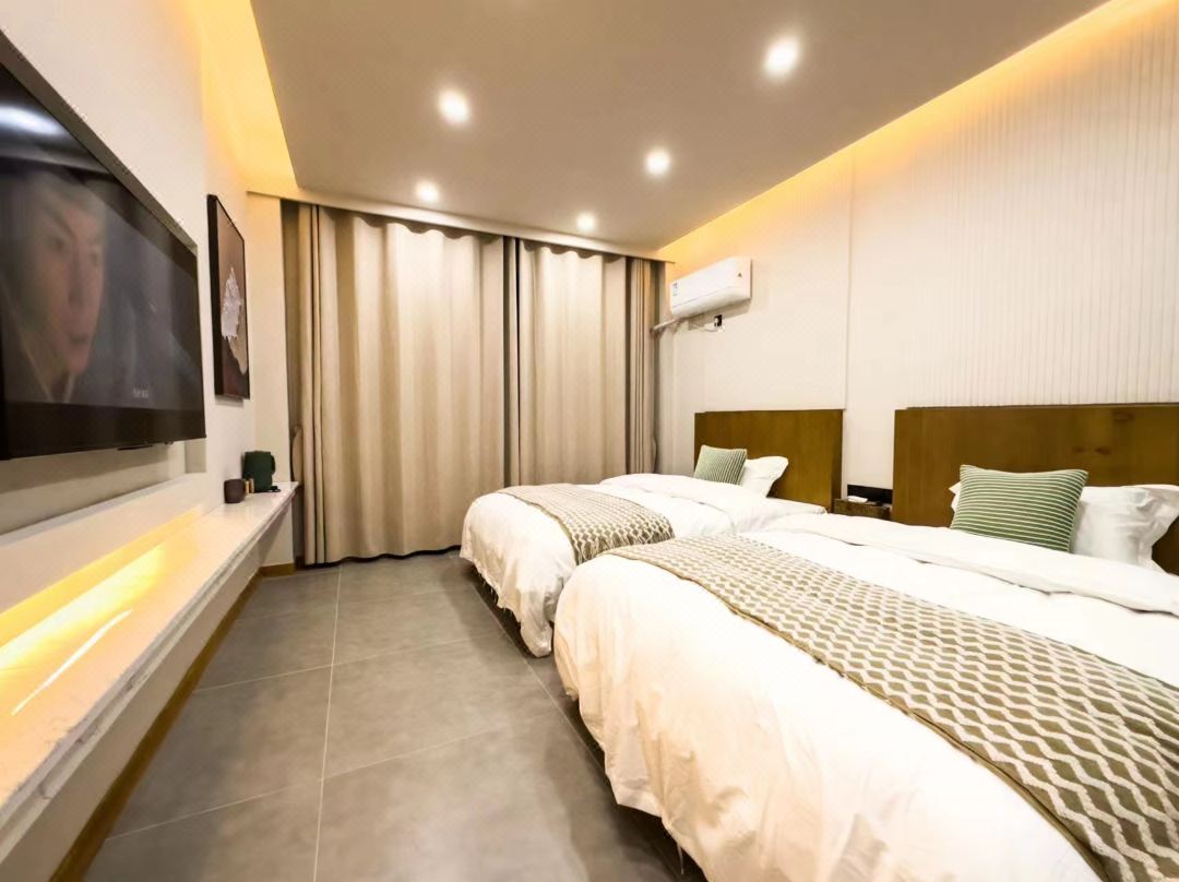 Jiuzhaigou Spring Mountain Homestay