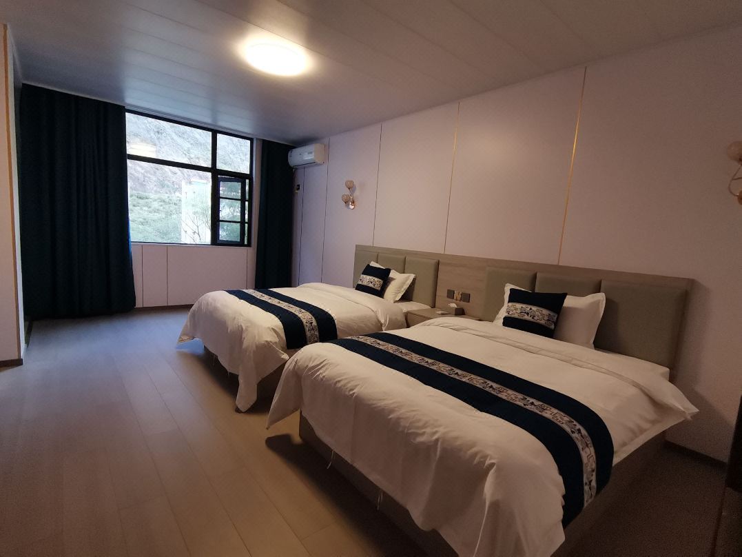 Danba Xinxuan Homestay