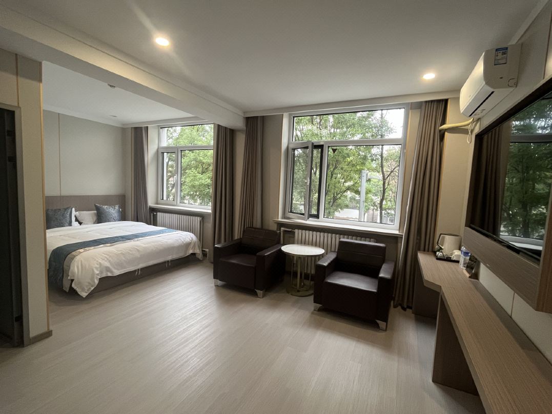 Fengning Jiacheng Hotel