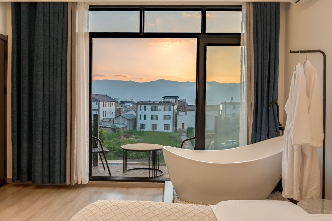 Dali Qingyun Home Stay (Double Corridor Scenic Spot)