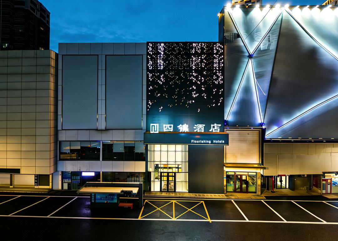 Flourishing  Hotels