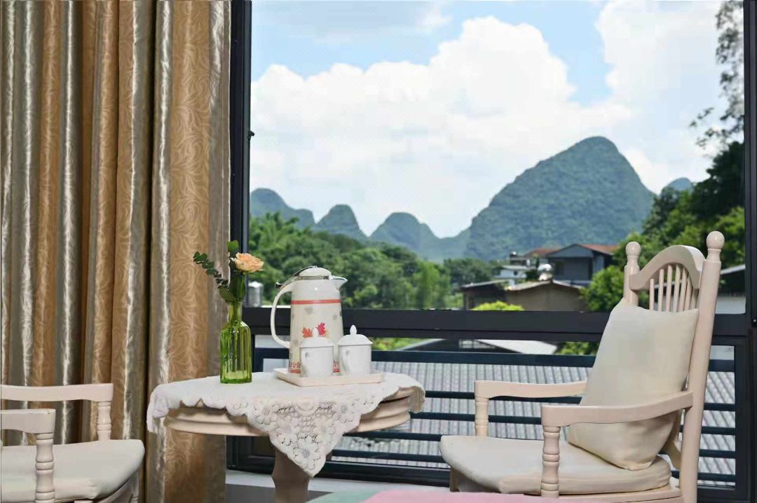 Floral Hotel·Lanjing Art Hotel (Yangshuo Yulong River Store)