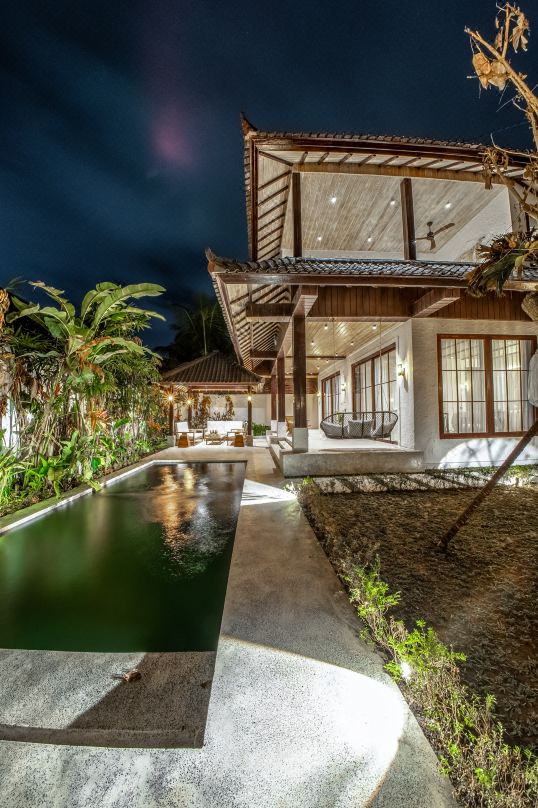 Putri Salju Villa by Evdekimi Ubud