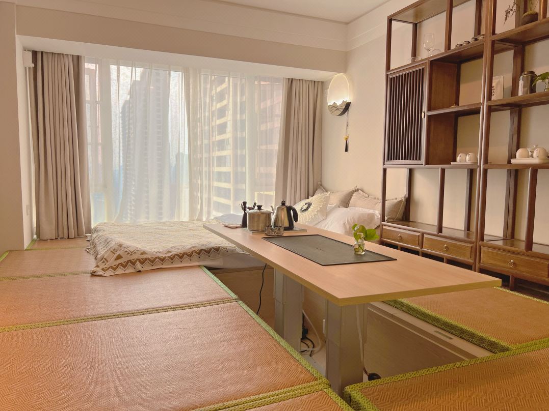 Milo Apartment (Guiyuan Temple Branch of Guobo Center)