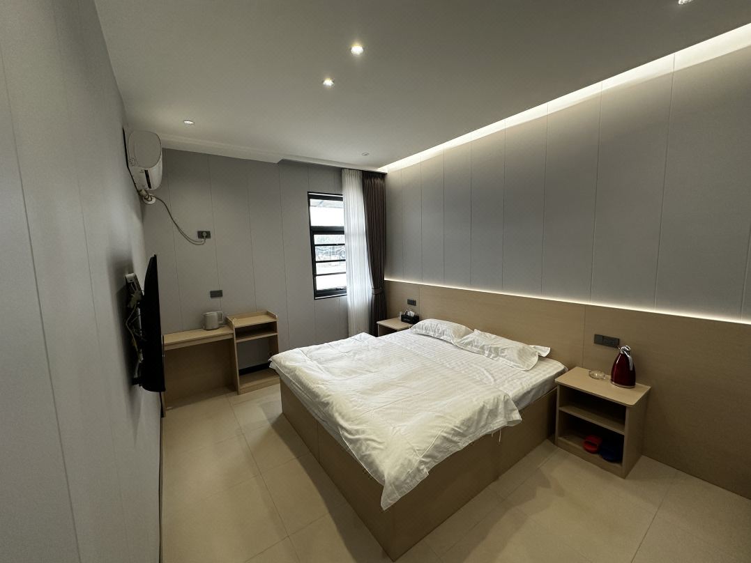 Zhenai Hotel