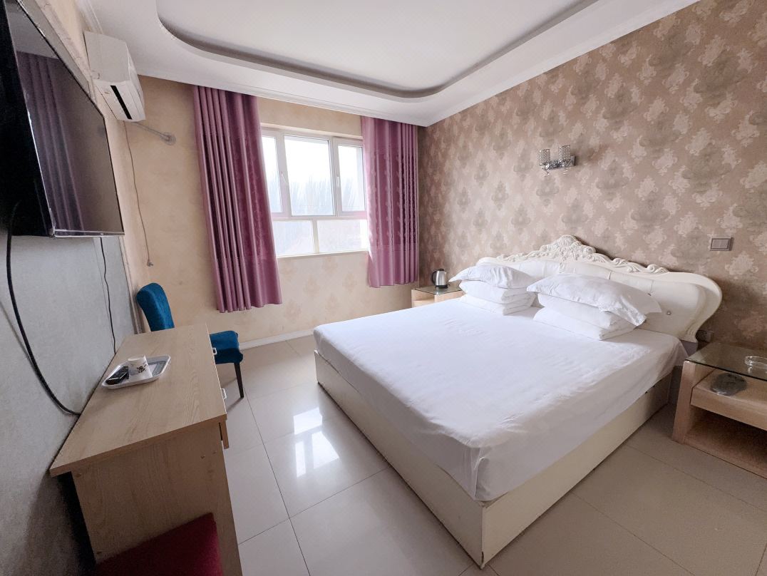 Urumqi Wanfu Inn