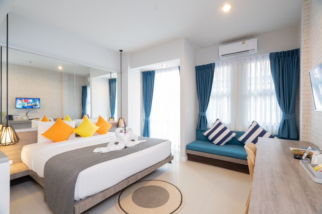 MORE Patong Hotel