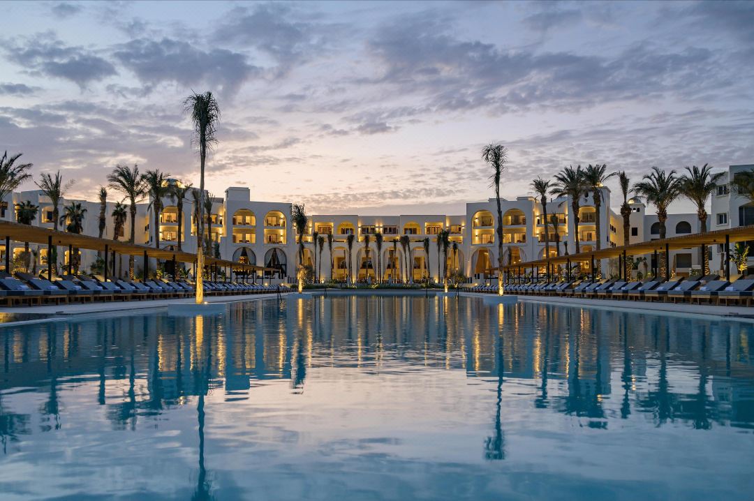 Serry Beach Resort