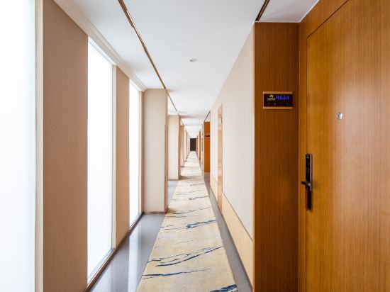 Guomen Business Hotel