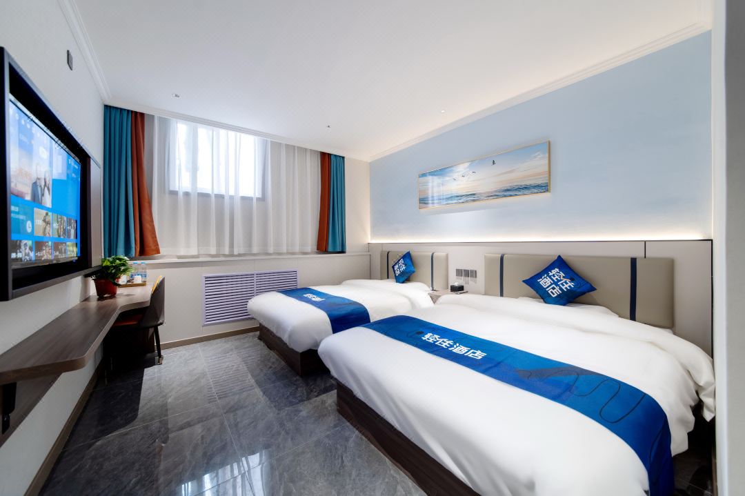 Qingzhu Hotel (Tumen Subway Station First Affiliated Hospital of Medical College)