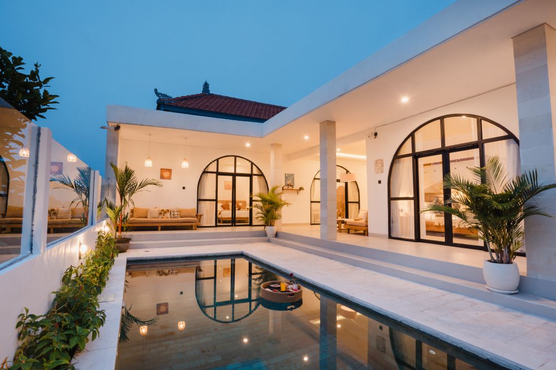 6 mins to La Brisa, Dream Stay Canggu No. 2