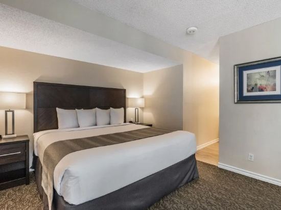Chase Suite Hotel El Paso - Tap to explore photos