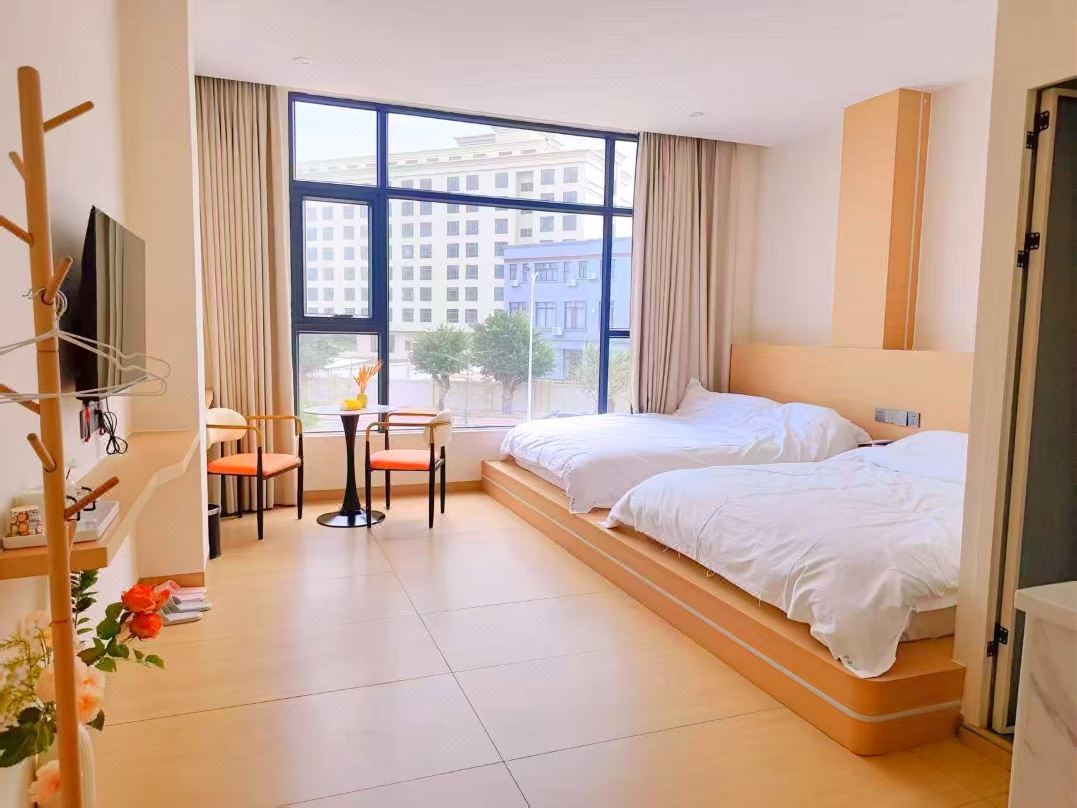 Yanhai Yayuan Homestay (Yangjiang Pearl Bay)