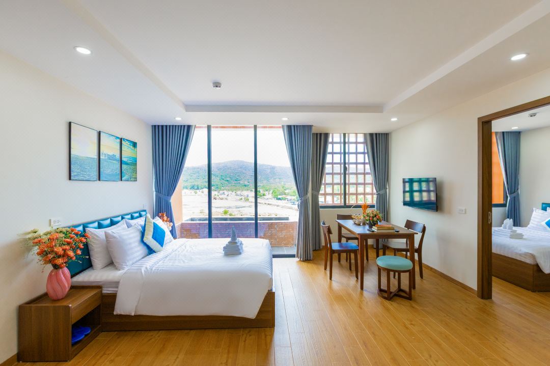 The Sea Light Hotel Phú Quốc- Sunset and Ocean View
