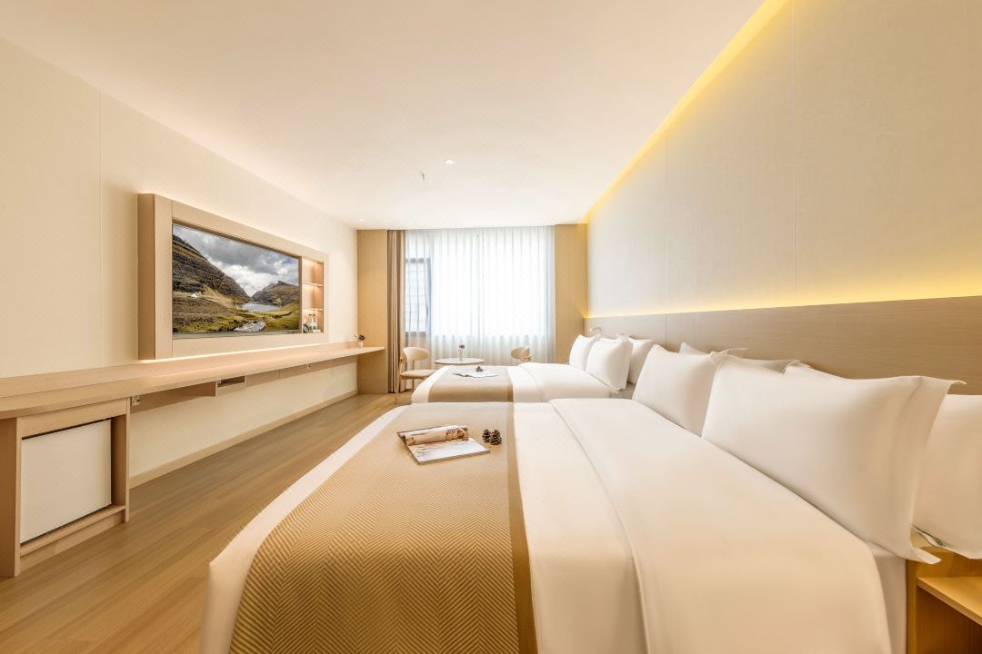 Yipin Lanting Business Smart Hotel (Zhenyuan Ancient City)