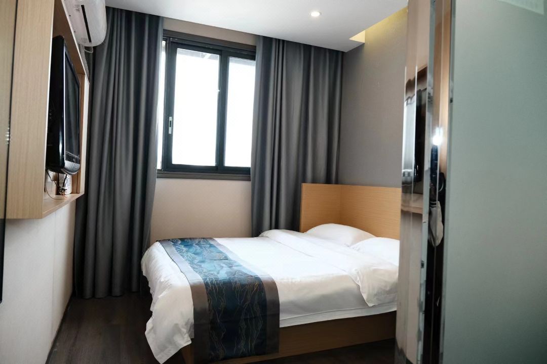 Jiucheng Fuyuan Grand Hotel