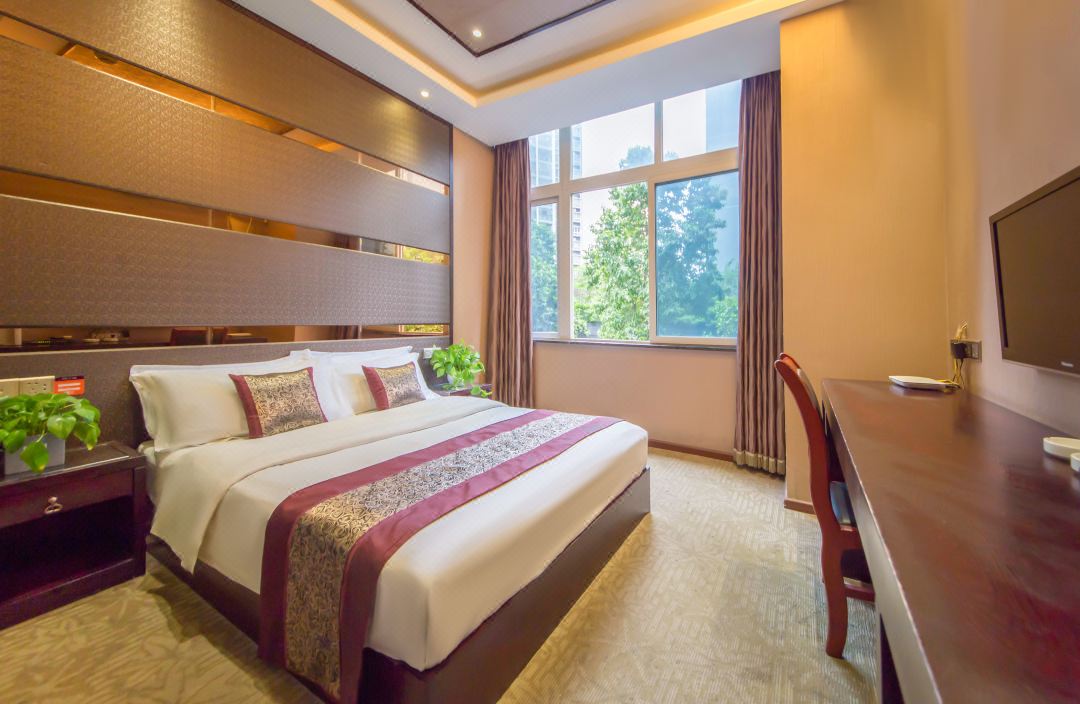 Guangyuan Ruijing Hotel