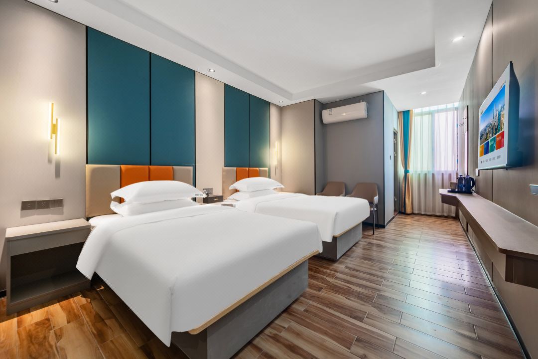 Chengfeng Hotel (Guangdong Vocational College of Science and Technology Shijing Campus)