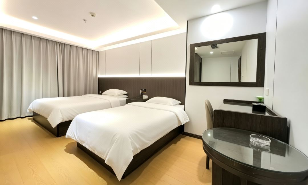 Pingtan Century Berlin Hotel