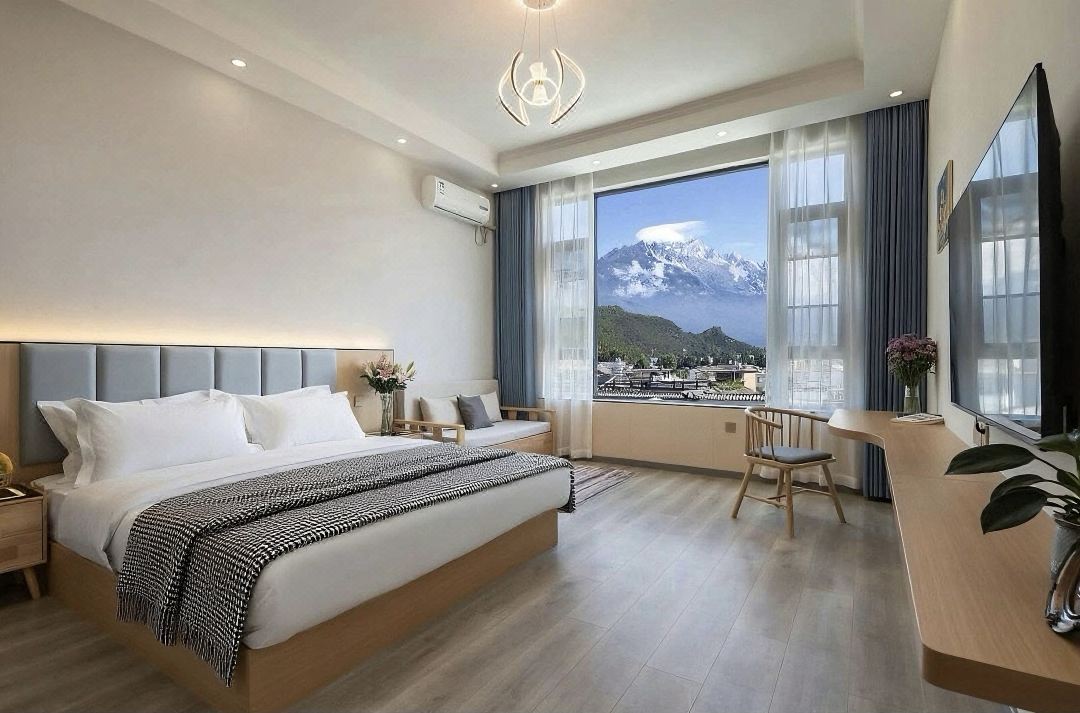Bo Yue Hotel (Shangri-La Dokezong Ancient City Bus Station Branch)