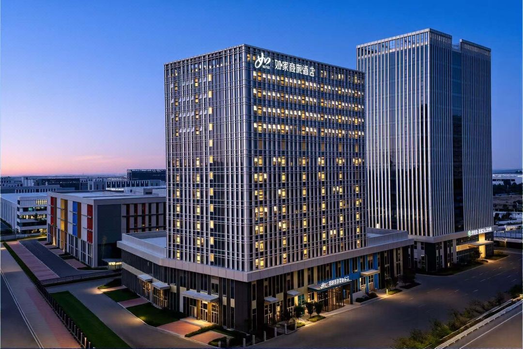Homeinn Selected Hotel (Jinan Guodian Concord College)