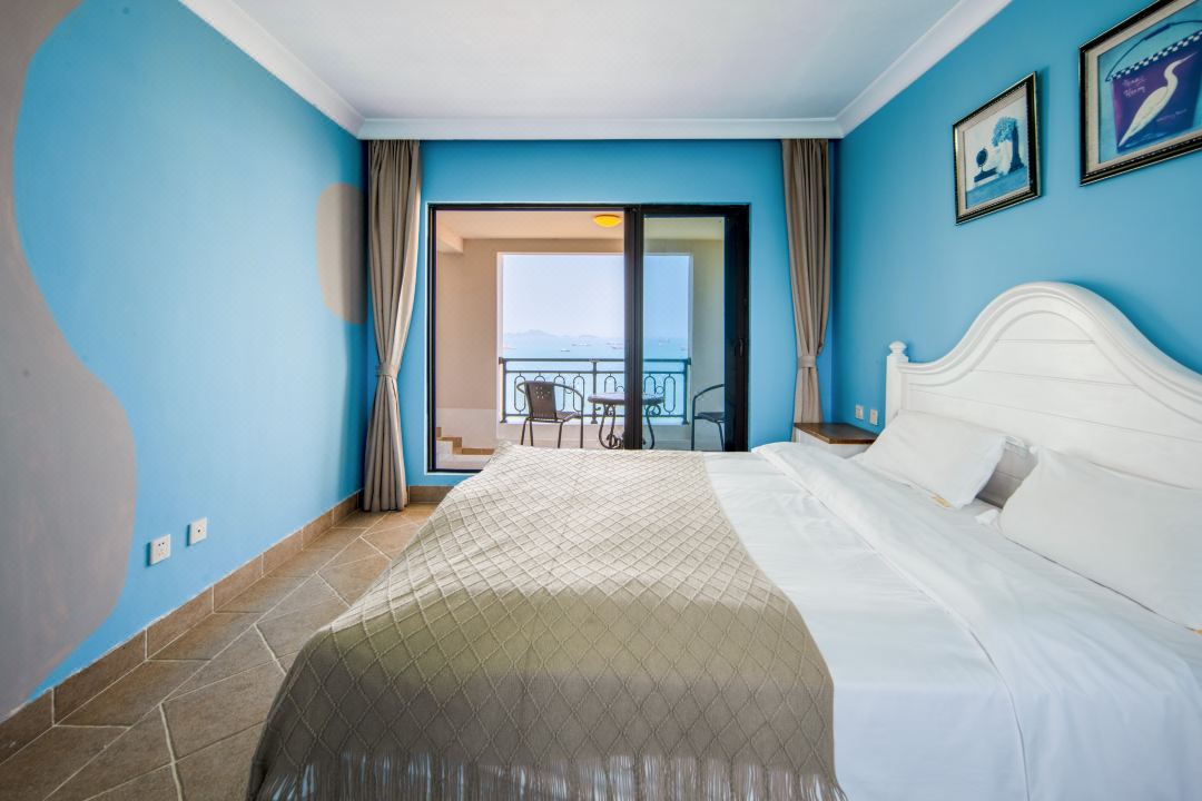 Coast Tourism Apartment (Huidong Vanke Twin Moon Bay)
