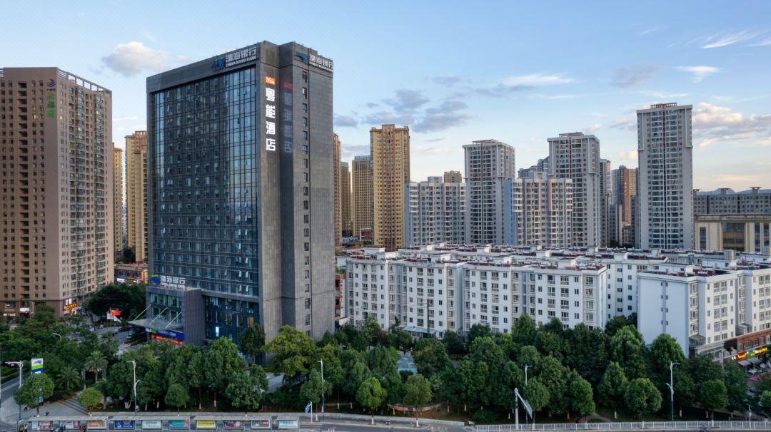 Yueneng Hotel (Kunming Rixin Road Runcheng Branch)