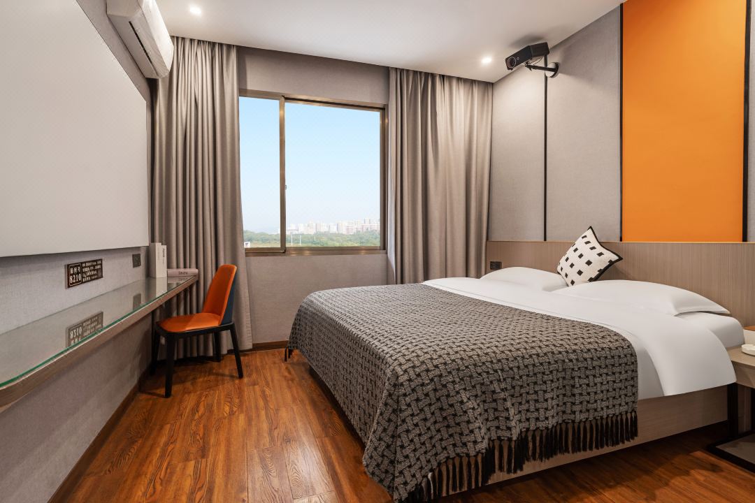 Moden Lizhi Hotel (Wanda Branch)