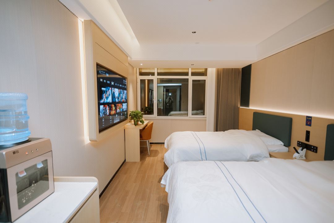 Helanting Hotel (Lanzhou Yantan Industrial City Wanda Plaza)