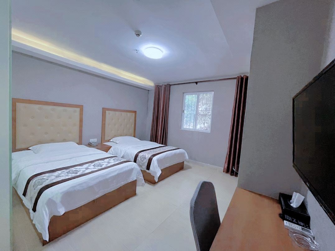 Lishan Business Hotel