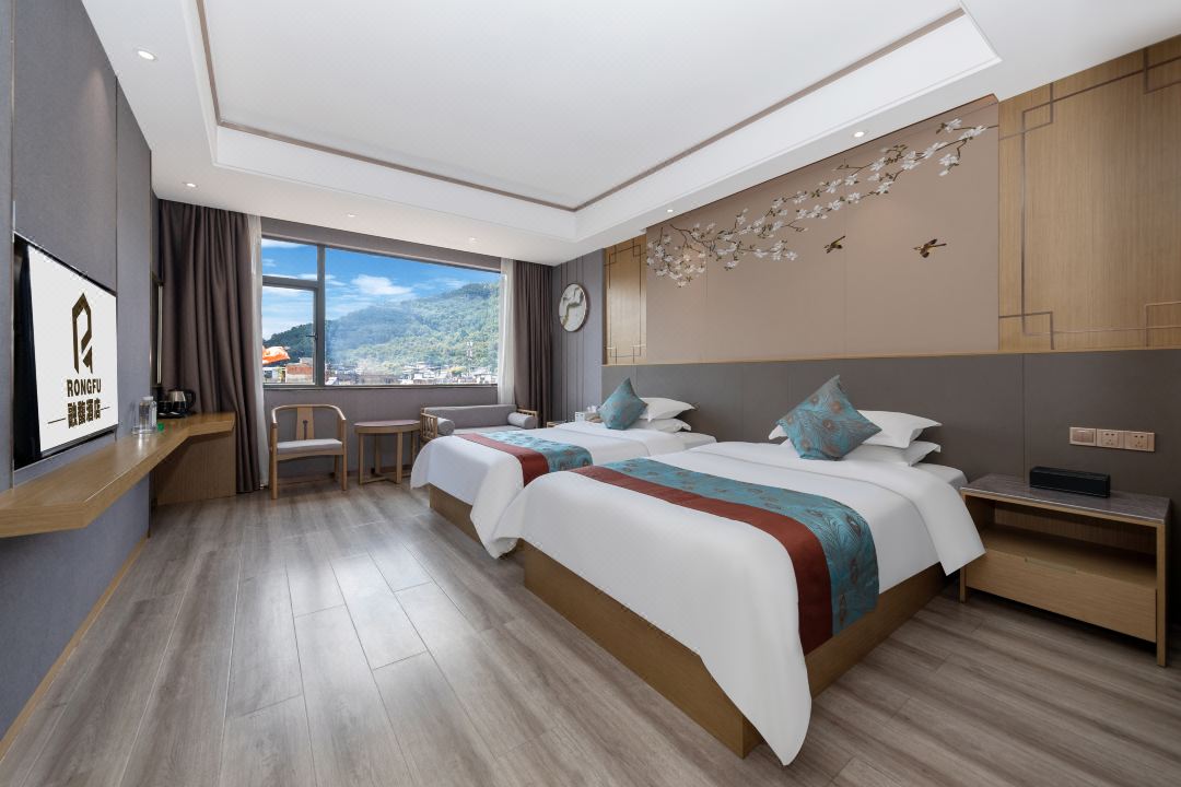 Pingle Rongfu Hotel