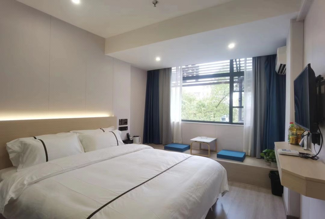 Huangshi Xinhua Hotel