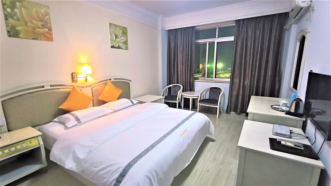 Kangdu Hotel (Nanning Anji Passenger Transport Terminal Subway Station Branch)