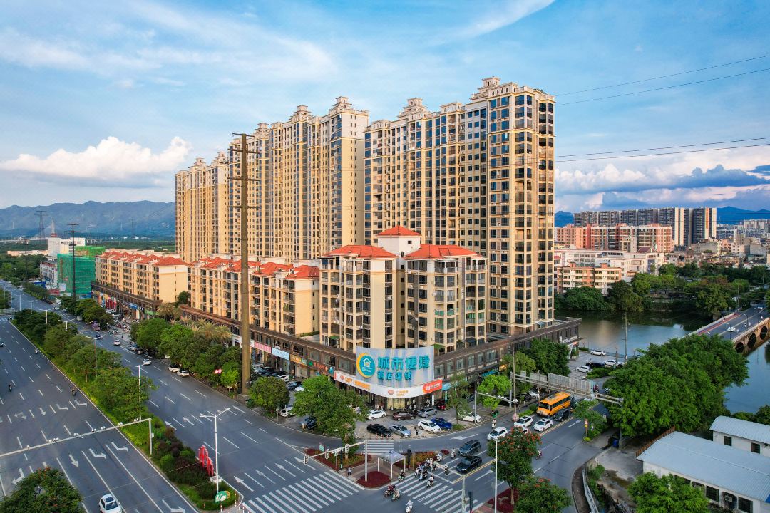 City Comfort Inn (Qingyuan Yingde Heping North Road Store)