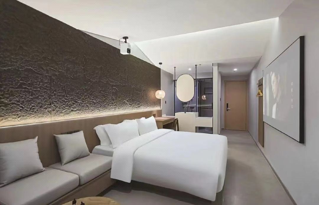 Xinshanji Cinema Hotel