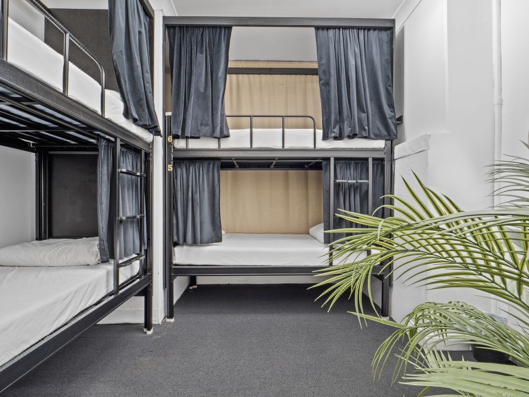 Azzuro Pod Hotel - Potts Point