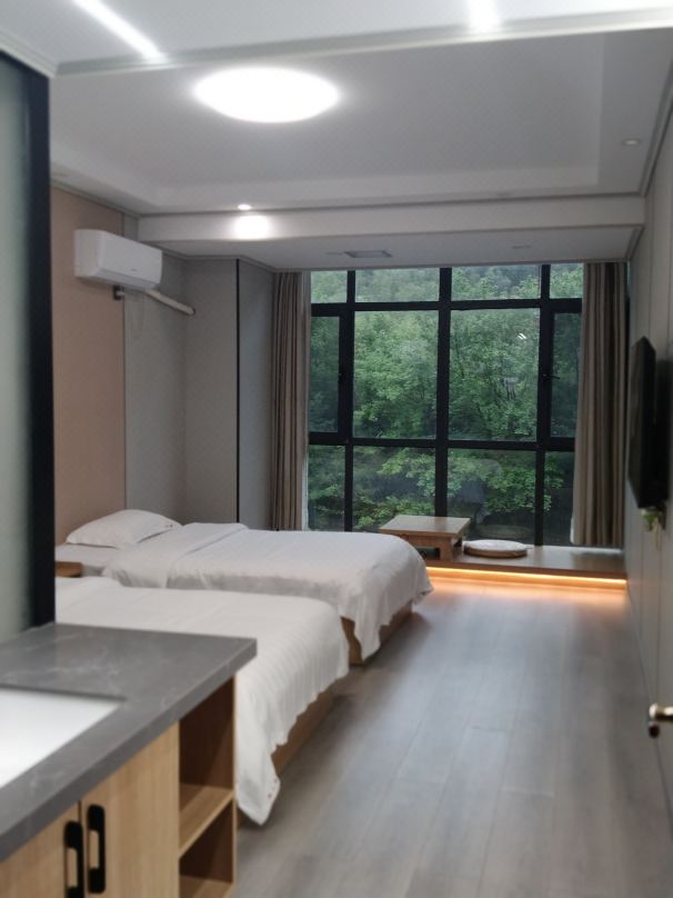 Shanli Renjia Waterscape Room Homestay (Jingxian Moon Bay Scenic Area Store)