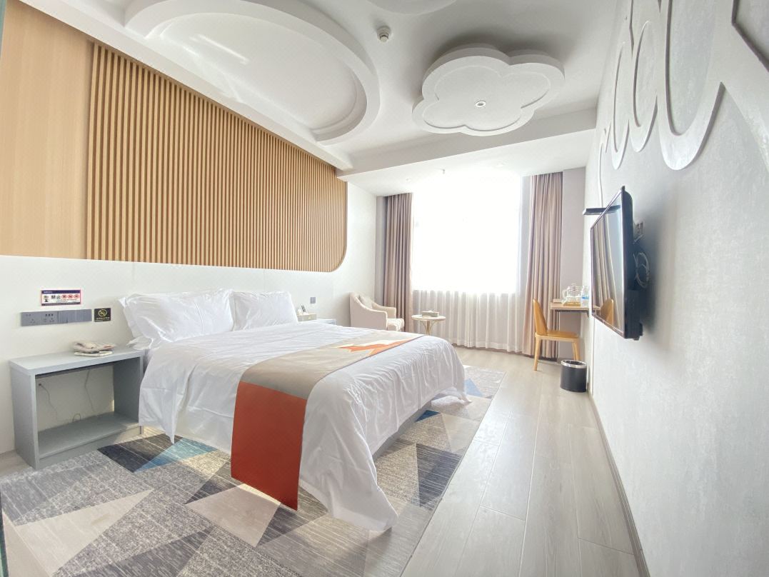 Good Season Hotel (Ankang City Government Branch)