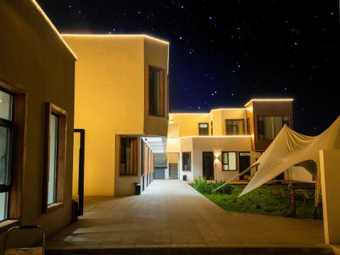 Nilka Liangmujian Homestay