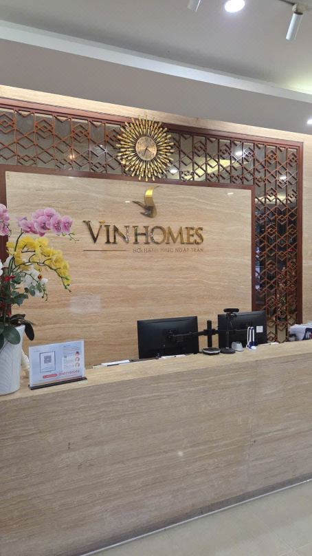 The Landmark Executive Suite - Vinhomes Park